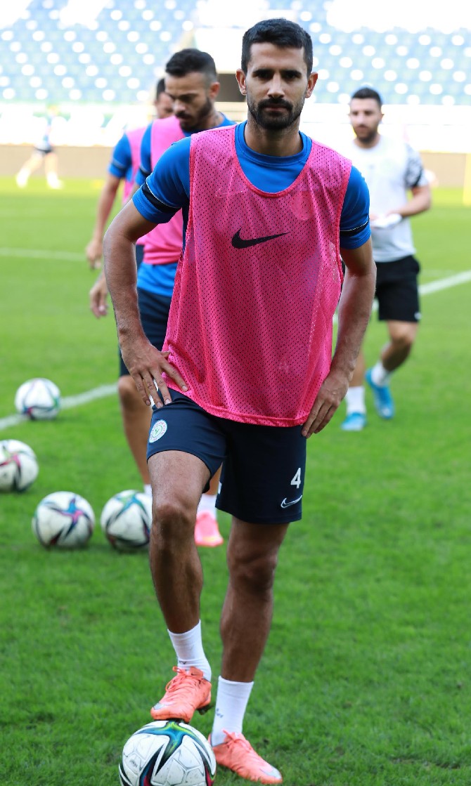 alper-potuk-caykur-rizespor-altay-maci-hazirliklarini-tamamladi-11.jpg