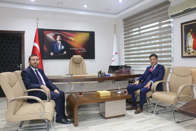 altinordu-kaymakami-niyazi-erten-il-saglik-mudurlugune-atanan-doc.-dr.-halit-cinarka’yi-ziyaret-ederek,-yeni-gorevinde-basarilar-diledi.jpg