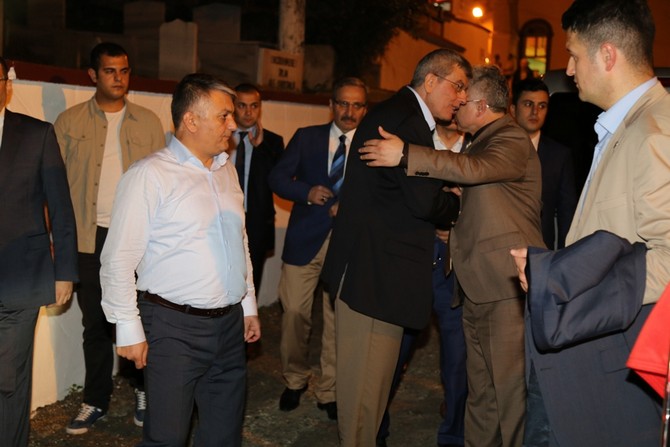 ankara’daki-rizeliler,-rize-belediye-baskani-prof.-dr.-resat-kasap’i-makaminda-ziyaret-ettil-(9).jpg