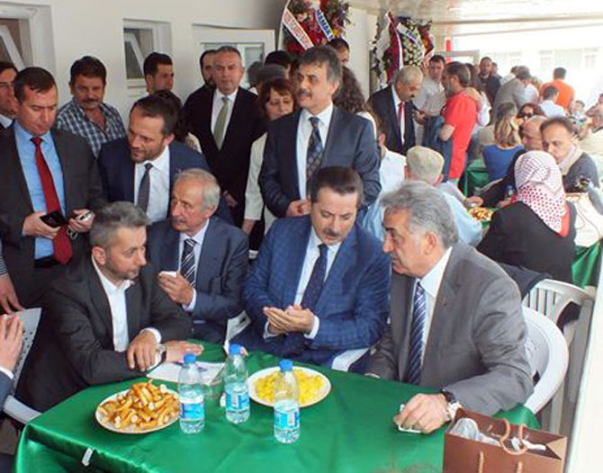ankara-rizeliler-dernegi-acildi-5.jpg