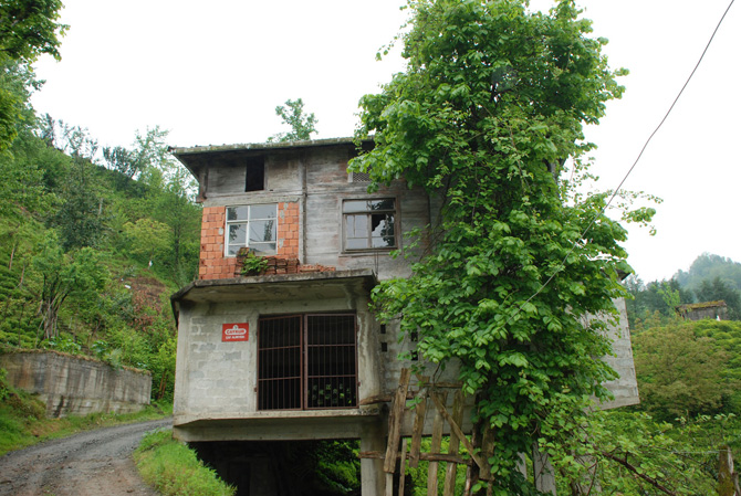 anne-yadigari-evi-yikamayinca-catiya-tasidi4.jpg anne-yadigari-evi-yikamayinca-catiya-tasidi4.jpg