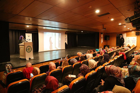 anneler-kitap-okuyor-9.jpg anneler-kitap-okuyor-9.jpg