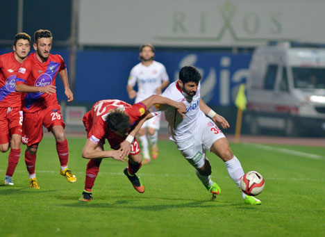 antalyaspor-orduspor-maci-2.jpg