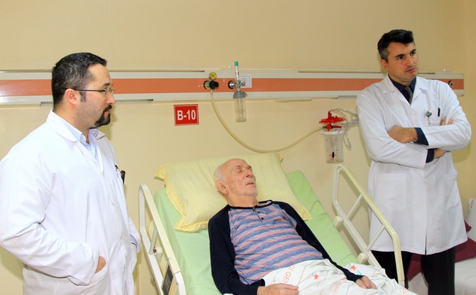 aort-damari-patlayan-hasta-3-saatte-sagligina-kavustu-(1).jpg