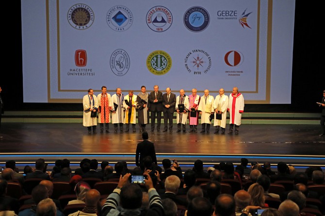 arastirma-universitesi-olarak-belirlenen-universiteler-cumhurbaskani-erdogan-tarafindan-aciklandi-(12).jpg