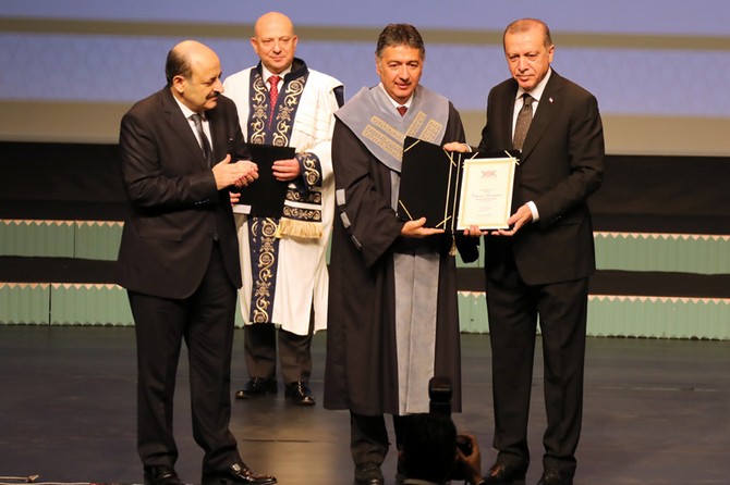 arastirma-universitesi-olarak-belirlenen-universiteler-cumhurbaskani-erdogan-tarafindan-aciklandi-(2).jpg