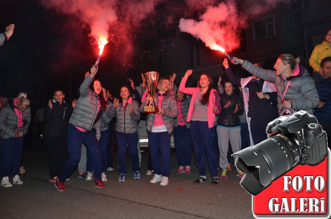 ardesen-genclik-ve-spor-kulubu-turkiye-kupasi-sampiyonu-1.jpg ardesen-genclik-ve-spor-kulubu-turkiye-kupasi-sampiyonu-1.jpg