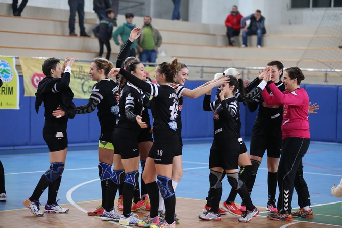 ardesen-gsk-bursa-osmangazi-belediyespor-(5).jpg