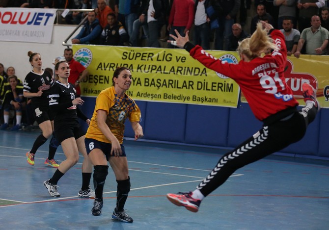 ardesen-gsk-yenimahalle-belediyespor-(7).jpg