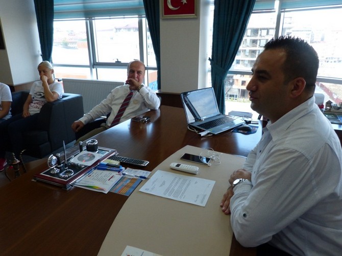 ardesen-gskdan-mustafa-celike-ziyaret-(3)-001.jpg