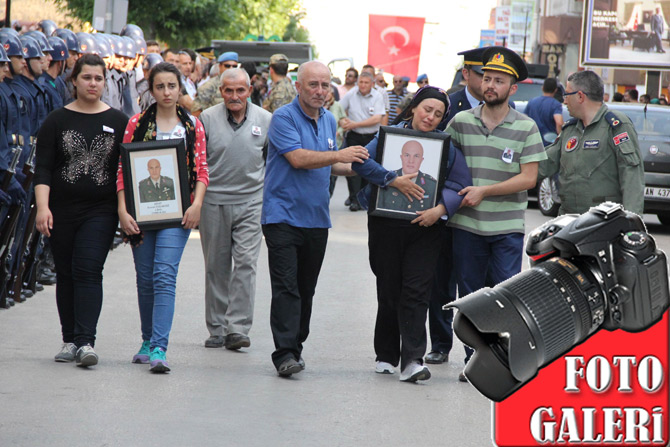 arslan-kulaksizin-cenaze-toreni.jpg arslan-kulaksizin-cenaze-toreni.jpg