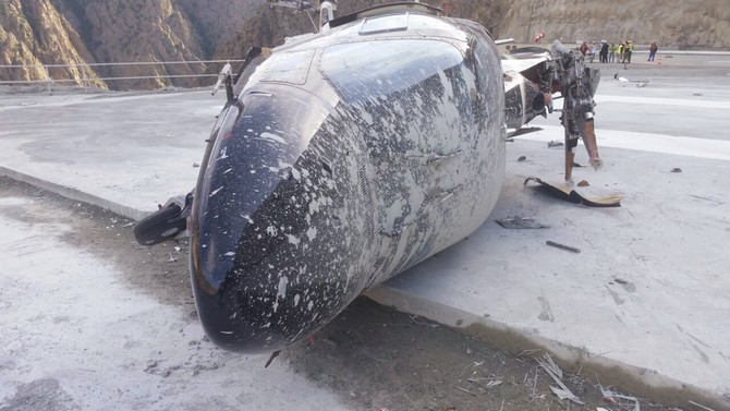 artvin’de-helikopter-inerken-yan-yatti-5-yarali-(18).jpg