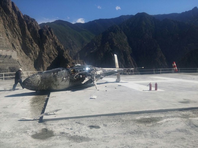 artvin’de-helikopter-inerken-yan-yatti-5-yarali-(7).jpg