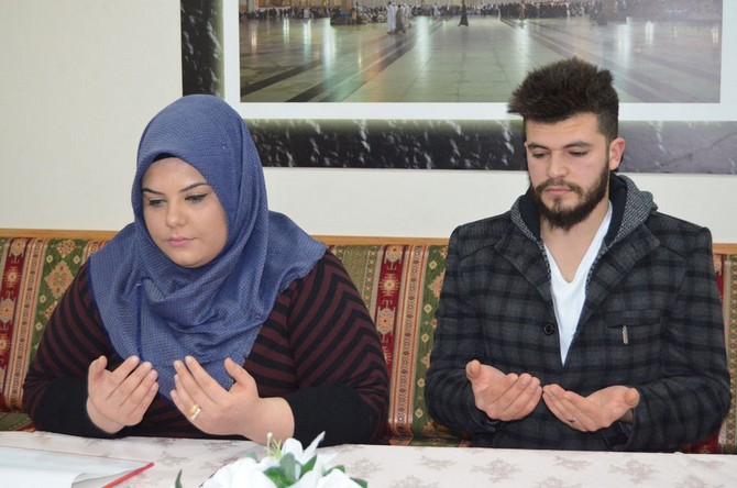 artvin’de-ilk-kez-bir-muftu-resmi-nikah-kiydi-(6).jpg