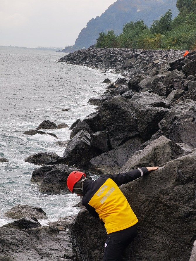 artvin’deki-kayip-genc-icin-arama-calismalar-devam-ediyor-(7).jpg