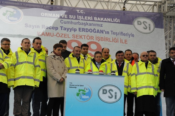 artvin-baraji-ve-hes-hizmete-girdi-(1).jpg
