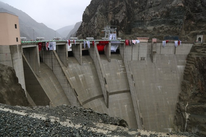 artvin-baraji-ve-hes-hizmete-girdi-(3).jpg