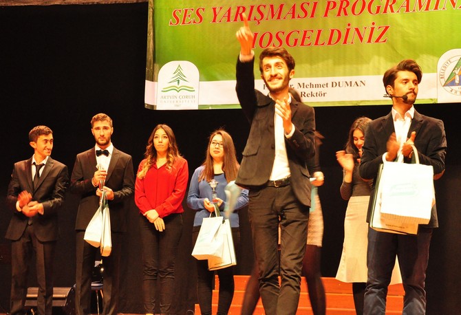 artvin-coruh-universitesinde-ses-yarismasi-duzenlendi--(1).jpg