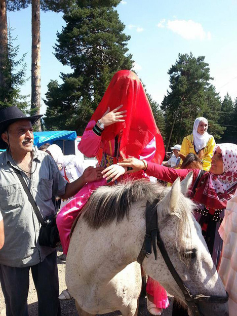 artvin-gunleri’nde-geleneksel-koy-dugunu-yapilacak1.jpg artvin-gunleri’nde-geleneksel-koy-dugunu-yapilacak1.jpg