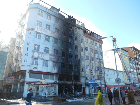 artvinde-yangina-tomali-mudahale16.jpg artvinde-yangina-tomali-mudahale16.jpg