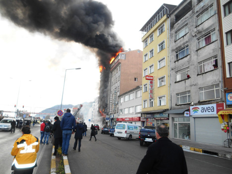 artvinde-yangina-tomali-mudahale7.jpg artvinde-yangina-tomali-mudahale7.jpg