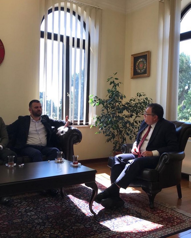 askon-rize-heyeti-batum-baskonsoloslugunu-ziyaret-etti-4.jpg