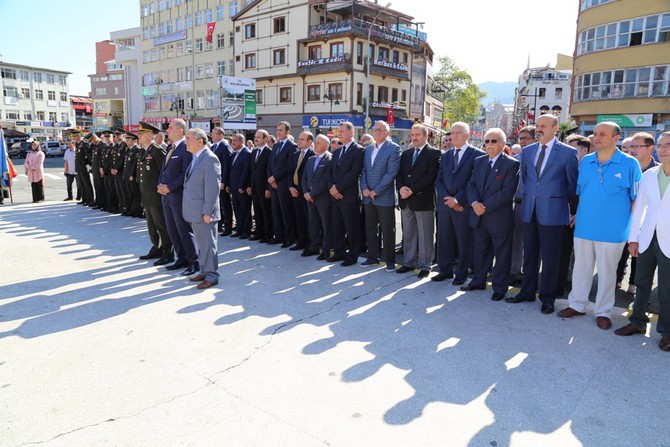 ataturk’un-rize’ye-gelisinin-yildonumu-kutlandi-(1).jpg
