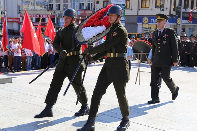 ataturk’un-rize’ye-gelisinin-yildonumu-kutlandi-(4).jpg