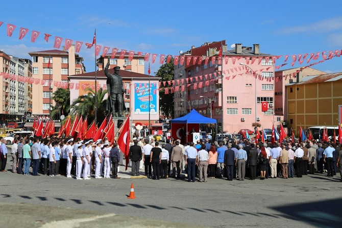ataturk’un-rize’ye-gelisinin-yildonumu-kutlandi-(8).jpg