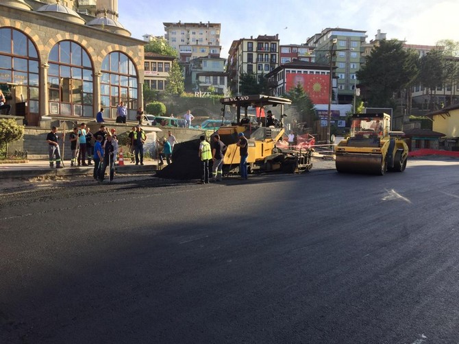 ataturk-caddesi-asfaltlama-calismasi-rize-(3).jpg