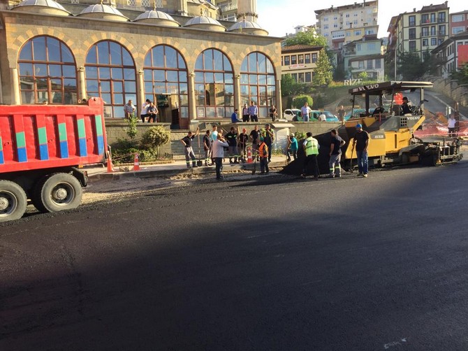 ataturk-caddesi-asfaltlama-calismasi-rize-(9).jpg