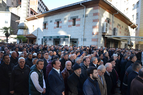 atilla-esmen’in-aci-gunu-6.jpg atilla-esmen’in-aci-gunu-6.jpg