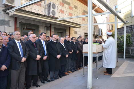 atilla-esmen’in-aci-gunu-7.jpg atilla-esmen’in-aci-gunu-7.jpg