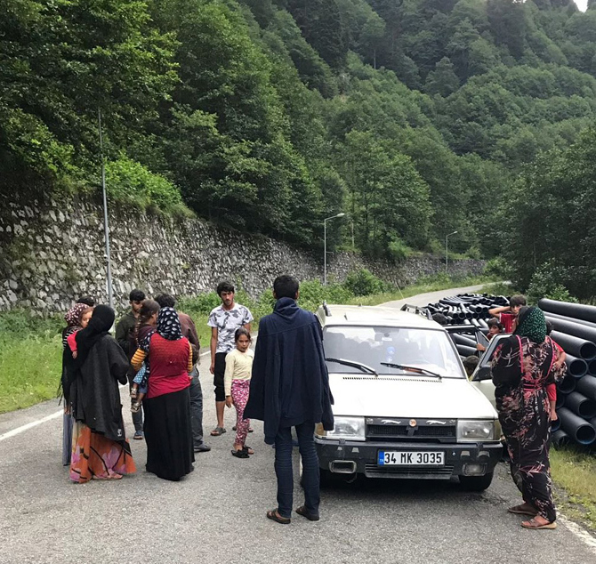ayder-yaylasi’nda-zorla-satis-yapan-37-kisi-ilceden-uzaklastirildi-1.jpg