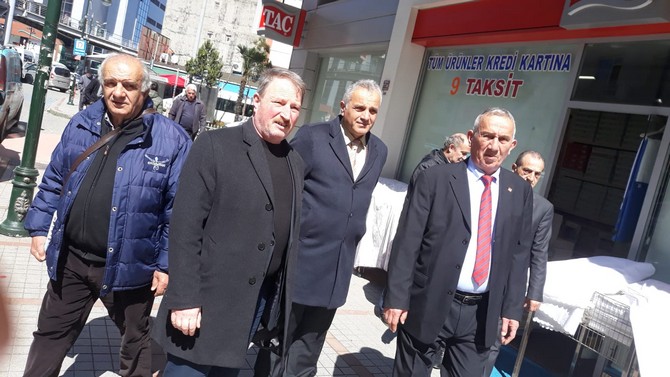 ayhan-akyuz-secim-ziyaretleri-rize-(7).jpg