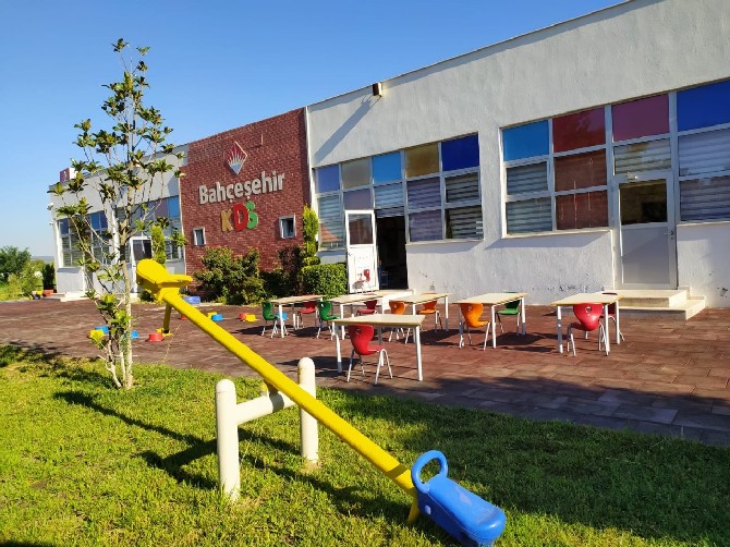 bahcesehir-koleji-(3).jpg