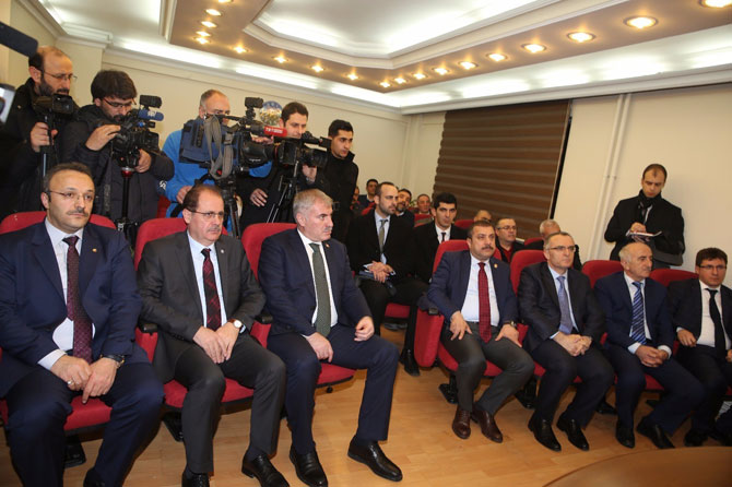 bakan-agbal-bayburt-universitesi-bayburt’un-gelisimine-katkida-bulunacak-1.jpg