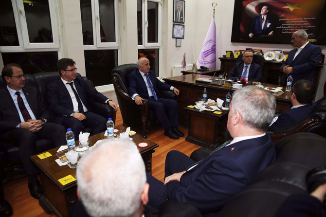 bakan-agbal-bayburt-universitesi-bayburt’un-gelisimine-katkida-bulunacak-2.jpg