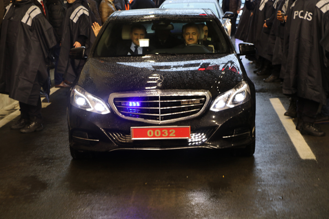 bakan-arslan-ve-bak-cankurtaran-tunelini-ulasima-acti-1.jpg