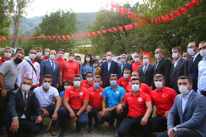 bakan-suleyman-soylu-katoda-rafting-yapti-(2).jpg
