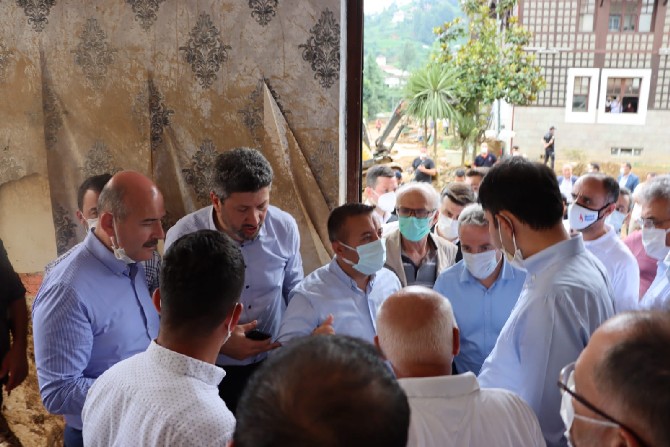 bakanlar-soylu-kurum-ve-karaismailoglu-guneysu-ilcesinde-incelemelerini-surduruyor-3.jpg
