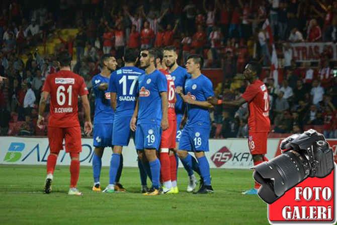 balikesirspor-baltok-caykur-rizespor-maci-fotograflari.jpg