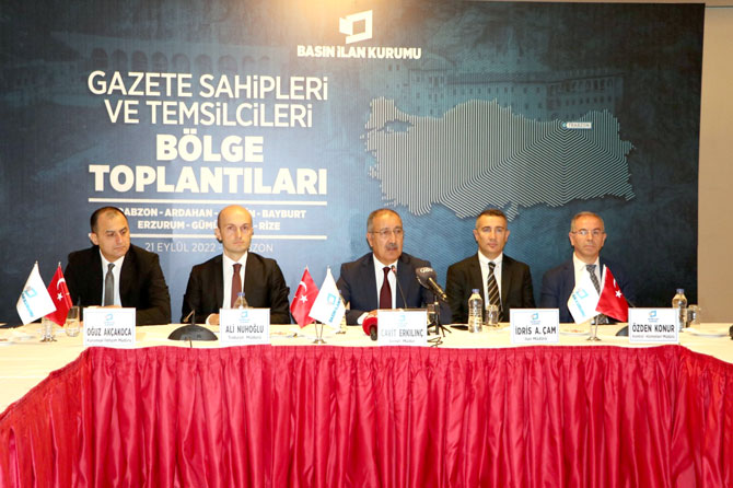 basin-ilan-kurumu-bik-genel-muduru-cavit-erkilinc-trabzon-ardahan-artvin-bayburt-erzurum-gumushane-ve-rizede-yayinlanan-42-gazetenin-temsilcisi-ile-bolge-toplantisinda-bir-araya-geldi.jpg