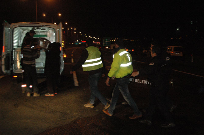 baskent’te-feci-trafik-kazasi3-olu.jpg baskent’te-feci-trafik-kazasi3-olu.jpg