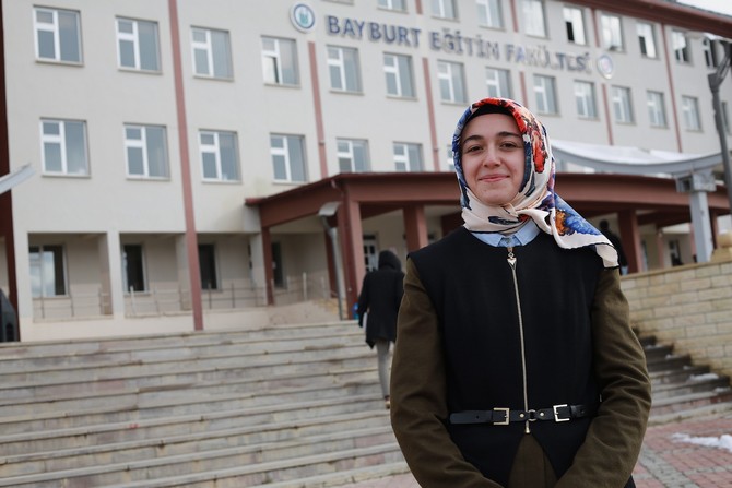 bayburt-nufusunu-universite-ogrencileri-ile-arttiracak-(3)-001.jpg