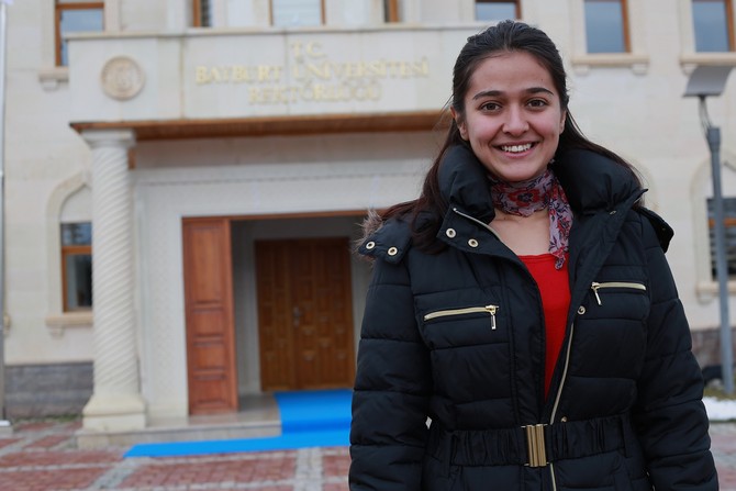 bayburt-nufusunu-universite-ogrencileri-ile-arttiracak-(5).jpg