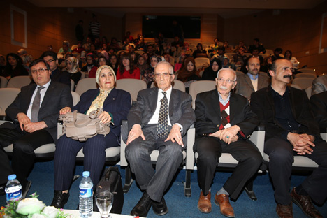 bayburt-universitesi-‘degerler-ve-medeniyet-tasavvuru-konferansi5.jpg