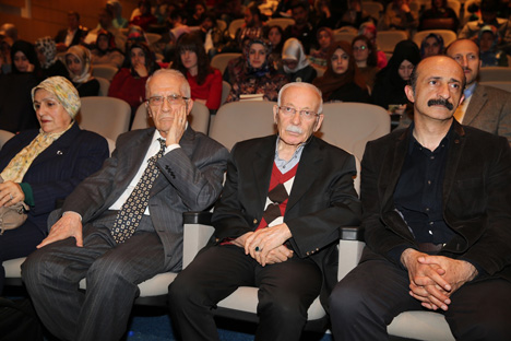 bayburt-universitesi-‘degerler-ve-medeniyet-tasavvuru-konferansi6.jpg