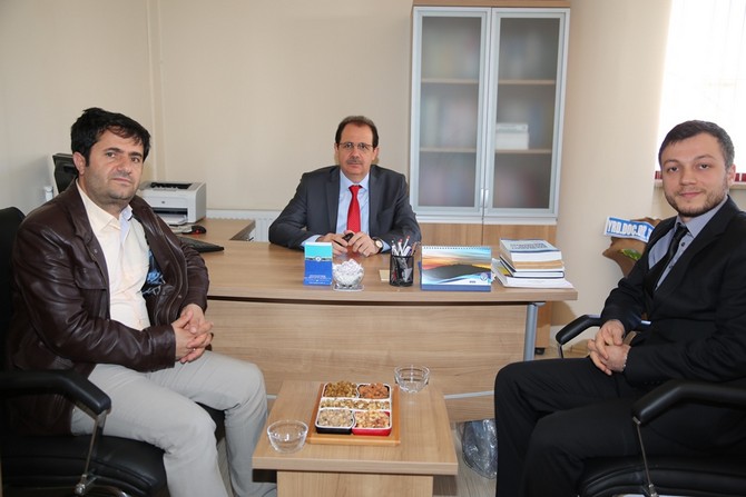 bayburt-universitesi-rektoru-prof.-dr.-selcuk-coskun,-yeni-ogretim-uyelerini-ziyaret-etti‏-(10).jpg