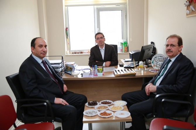 bayburt-universitesi-rektoru-prof.-dr.-selcuk-coskun,-yeni-ogretim-uyelerini-ziyaret-etti‏-(3).jpg